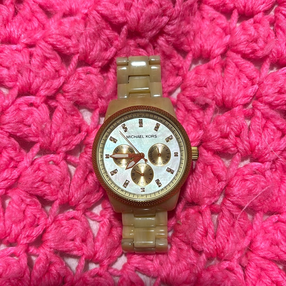 Michael kors acrylic watch